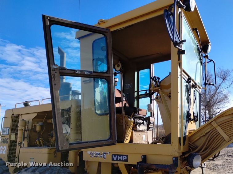 image for item DK8989 1995 Caterpillar  140G VHP motor grader