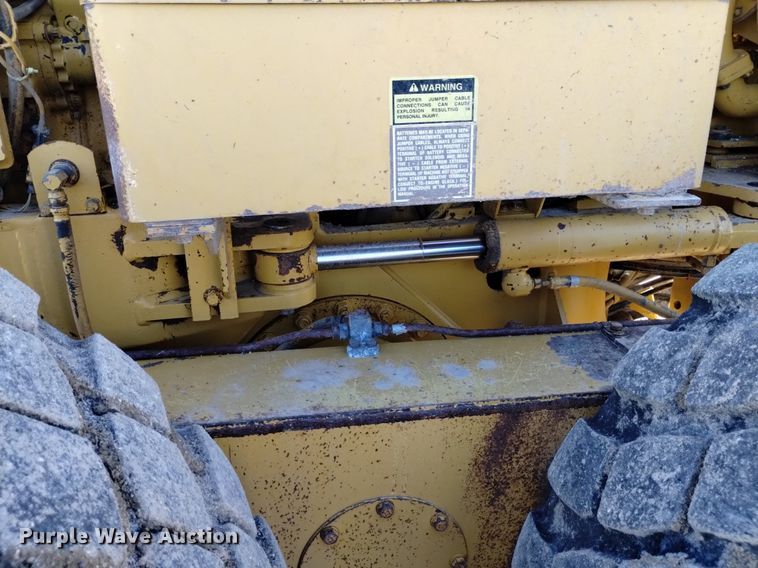 image for item DK8989 1995 Caterpillar  140G VHP motor grader