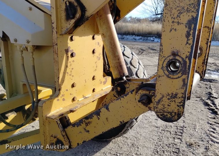 image for item DK8989 1995 Caterpillar  140G VHP motor grader