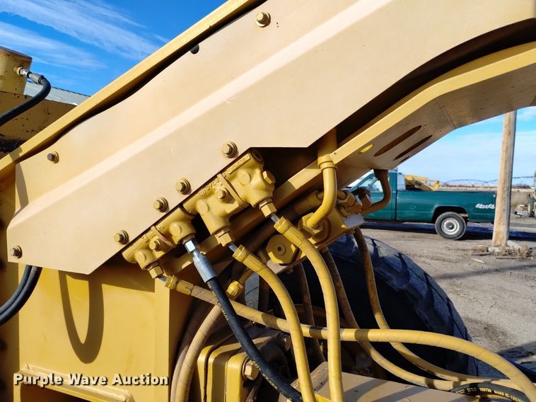 image for item DK8989 1995 Caterpillar  140G VHP motor grader