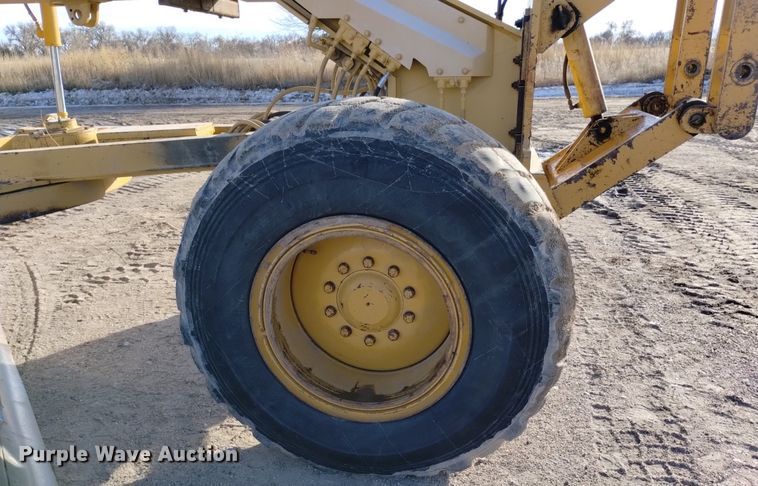 image for item DK8989 1995 Caterpillar  140G VHP motor grader