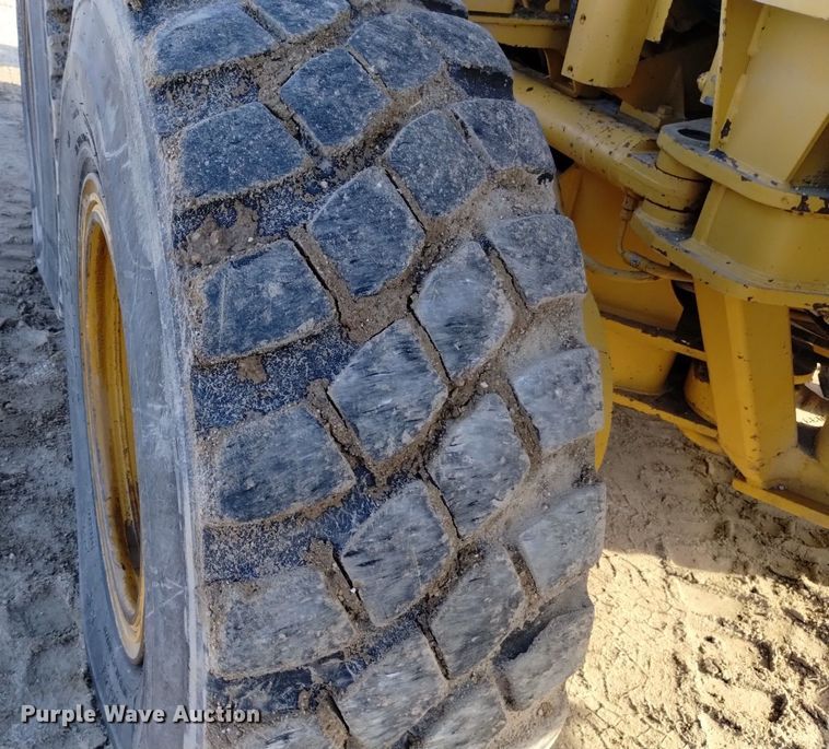 image for item DK8989 1995 Caterpillar  140G VHP motor grader