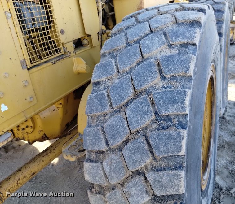 image for item DK8989 1995 Caterpillar  140G VHP motor grader