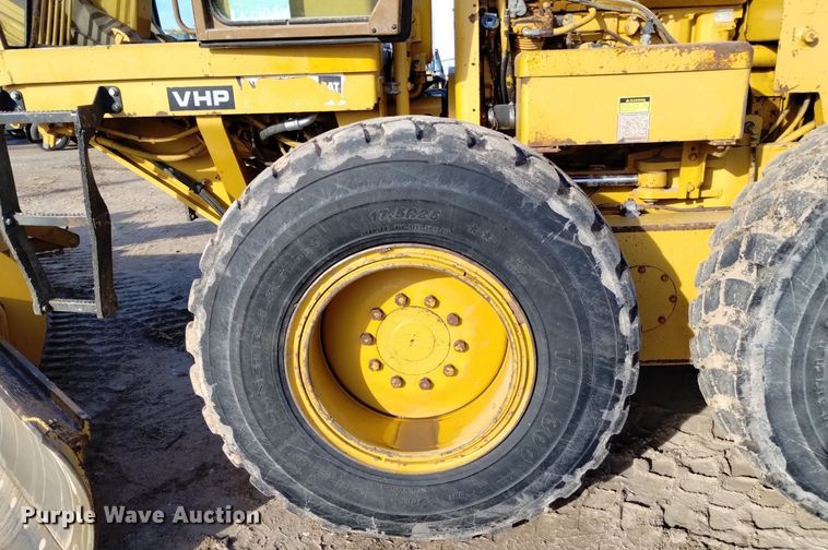 image for item DK8989 1995 Caterpillar  140G VHP motor grader