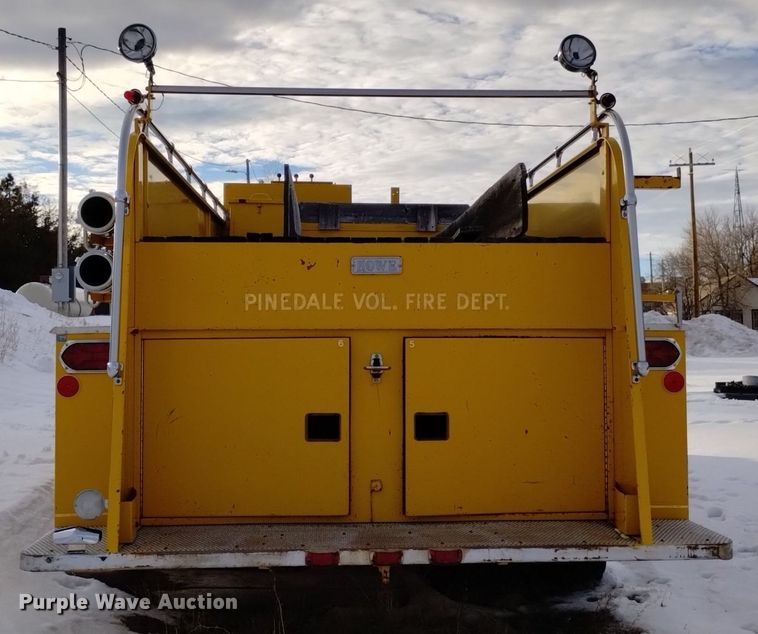 image for item DK8990 1971 Ford 900 pumper fire truck