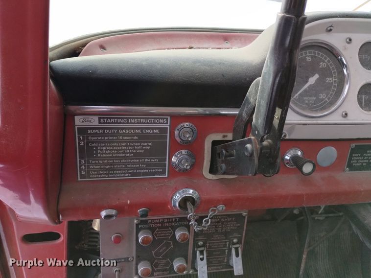 image for item DK8990 1971 Ford 900 pumper fire truck