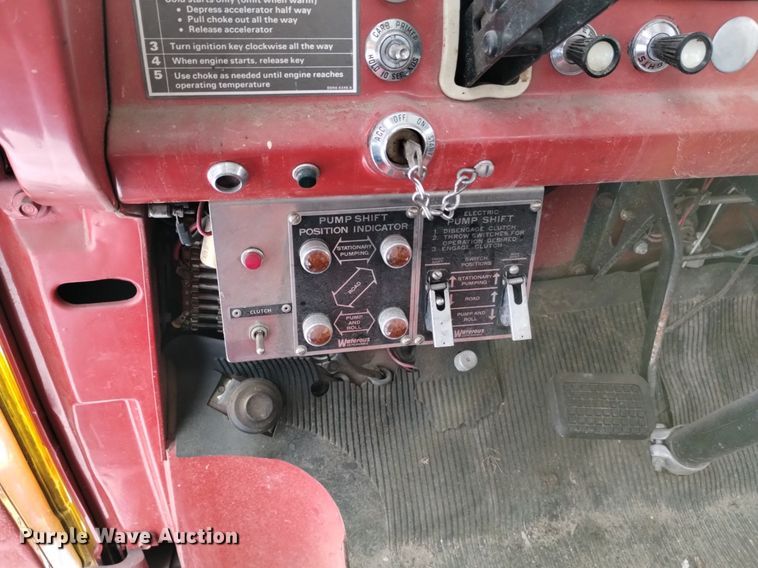 image for item DK8990 1971 Ford 900 pumper fire truck