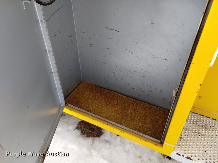 image for item DK8990 1971 Ford 900 pumper fire truck