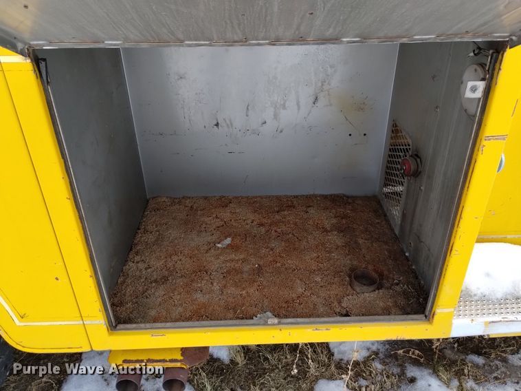 image for item DK8990 1971 Ford 900 pumper fire truck