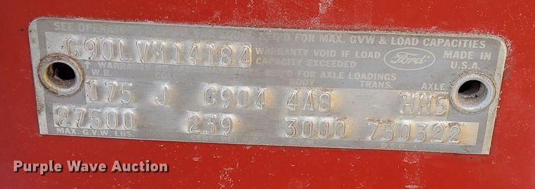 image for item DK8990 1971 Ford 900 pumper fire truck