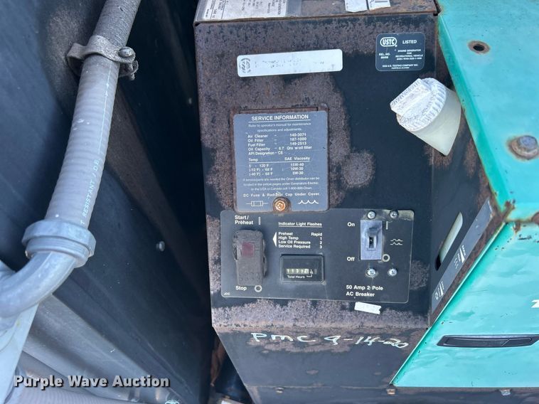 image for item DN0581 1990 International 2554  flatbed truck
