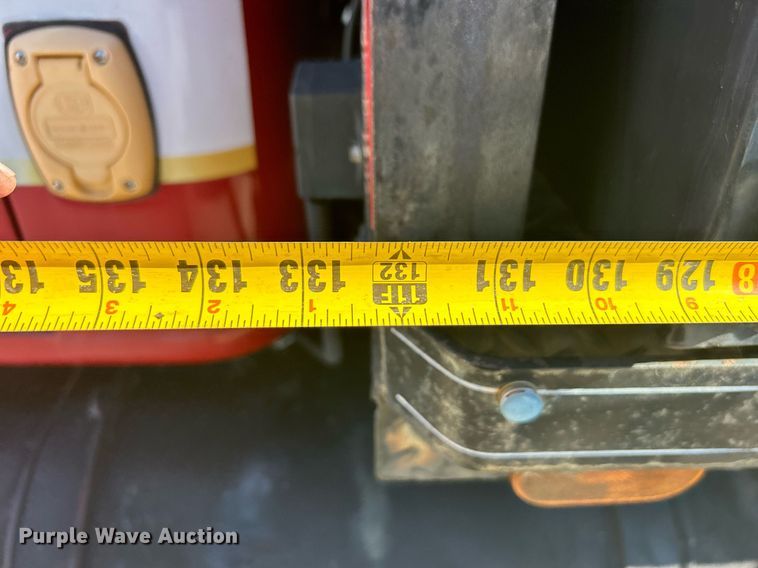 image for item DN0581 1990 International 2554  flatbed truck