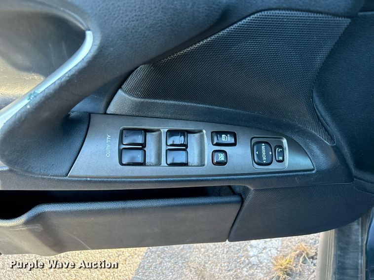 image for item DN0595 2008 Lexus IS 250 