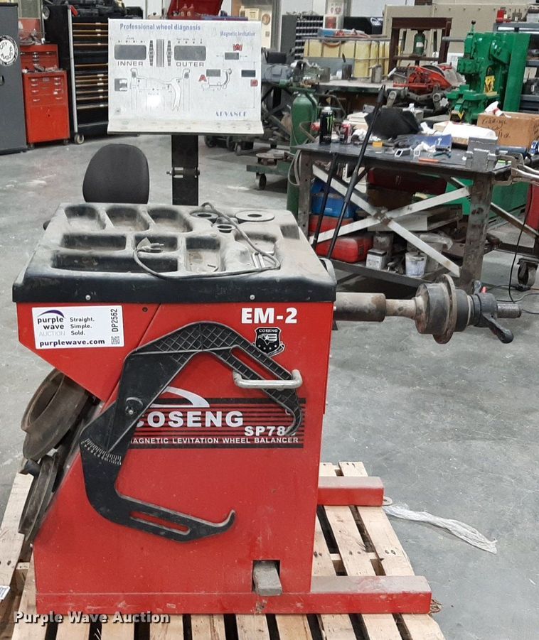 image for item DP2562 2017 Coseng SP788 wheel balancer