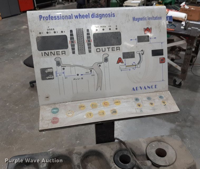 image for item DP2562 2017 Coseng SP788 wheel balancer