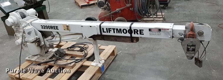 image for item DP2564 Liftmoore 3200 crane