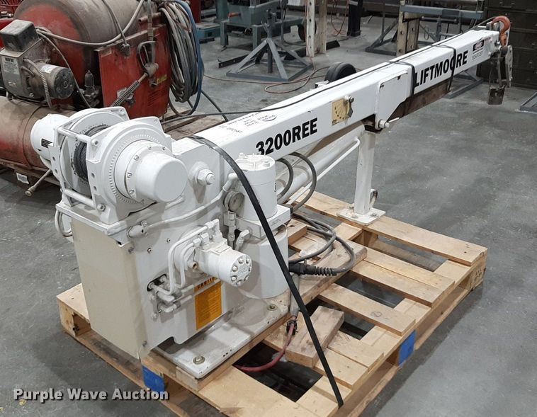 image for item DP2564 Liftmoore 3200 crane