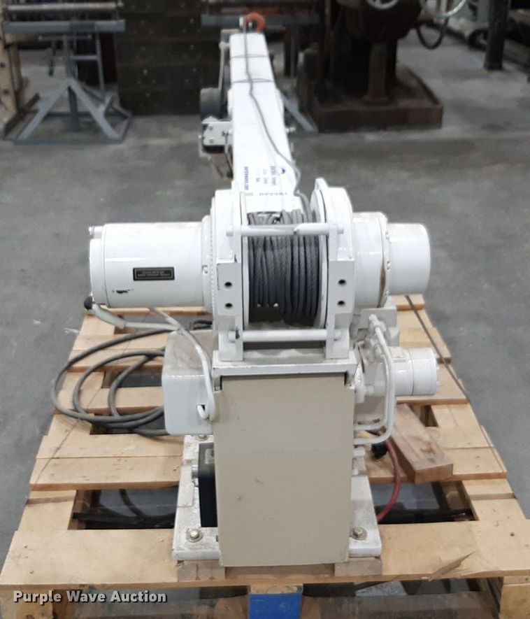 image for item DP2564 Liftmoore 3200 crane