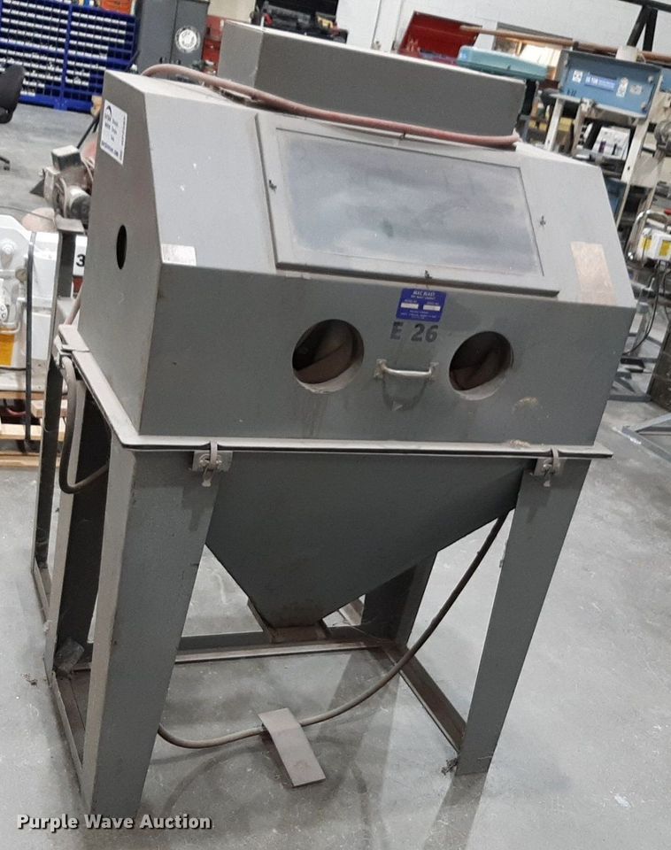 image for item DP2565 Mac Blast 4 media blast cabinet 