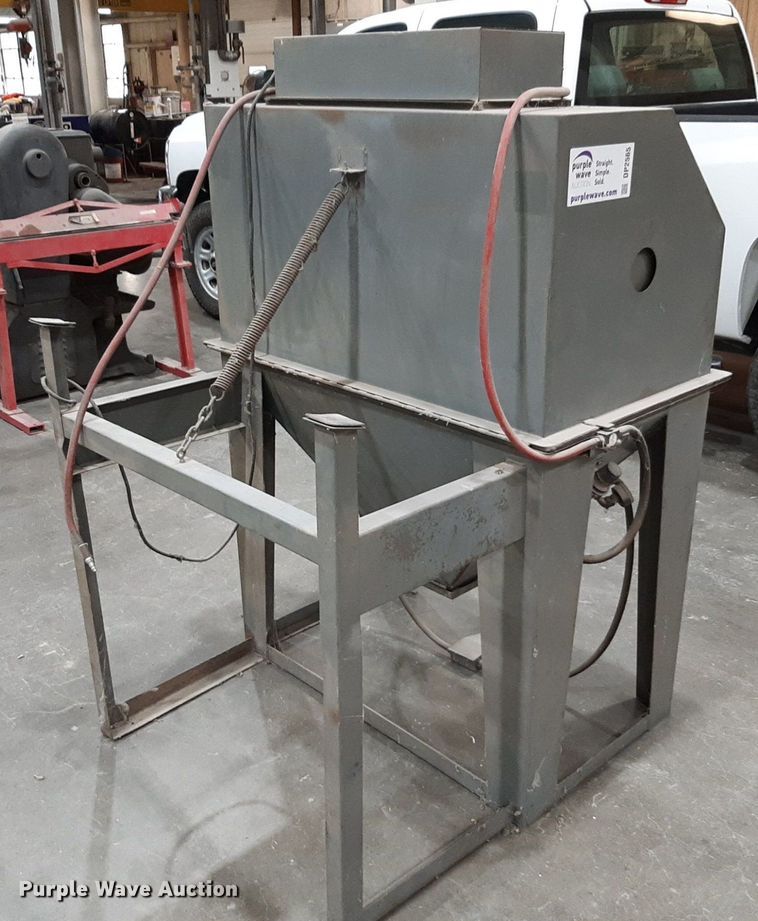 image for item DP2565 Mac Blast 4 media blast cabinet 