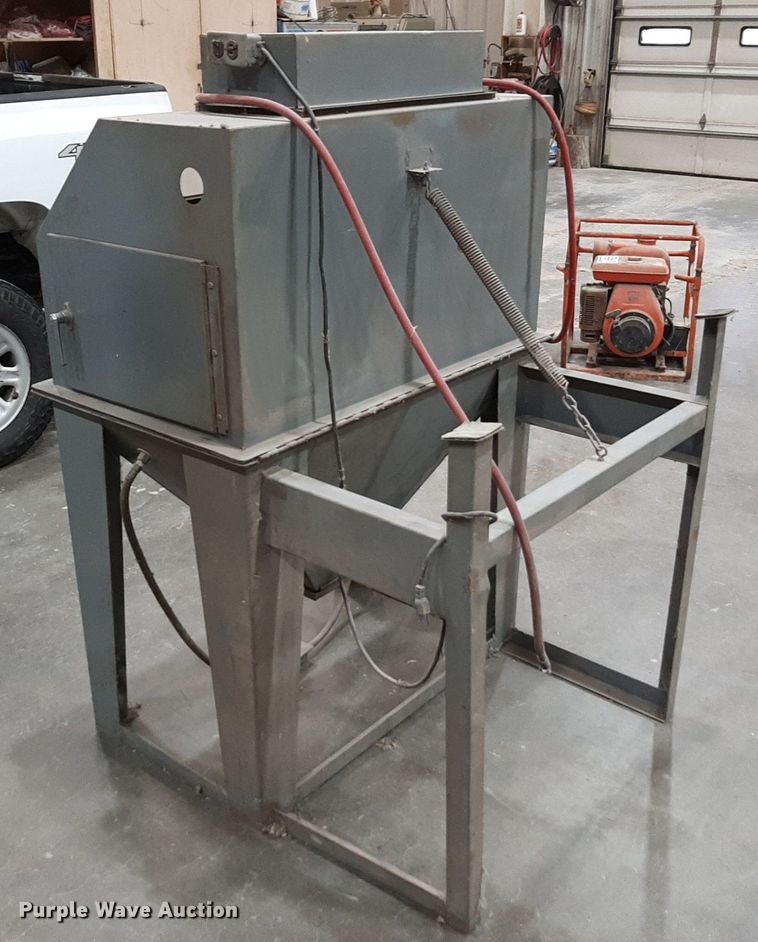 image for item DP2565 Mac Blast 4 media blast cabinet 