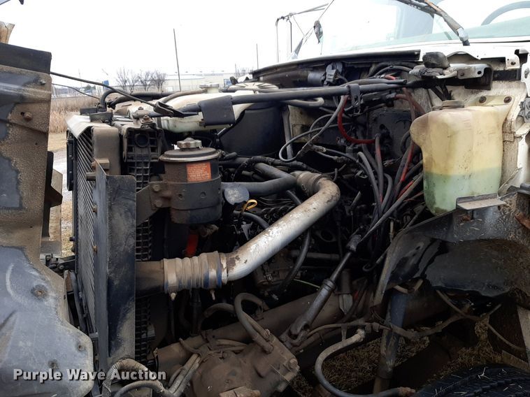 image for item DP2571 1997 Ford F800 flatbed truck