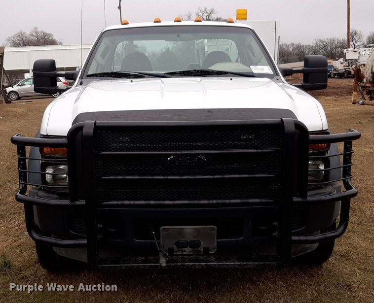 image for item DP2573 2009 Ford  F550 Super Duty XL utility / service truck