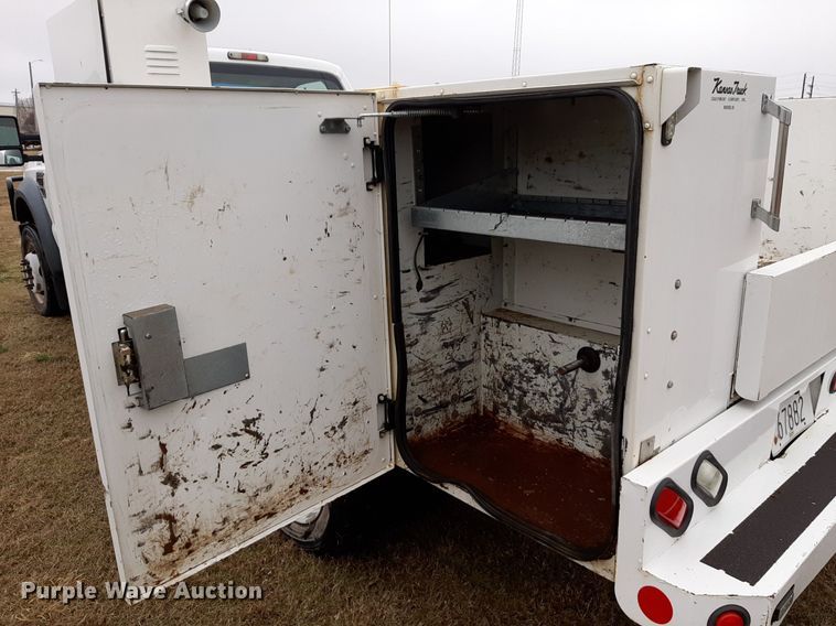 image for item DP2573 2009 Ford  F550 Super Duty XL utility / service truck