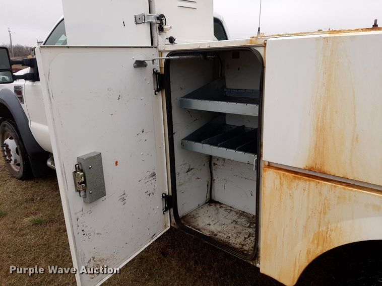 image for item DP2573 2009 Ford  F550 Super Duty XL utility / service truck