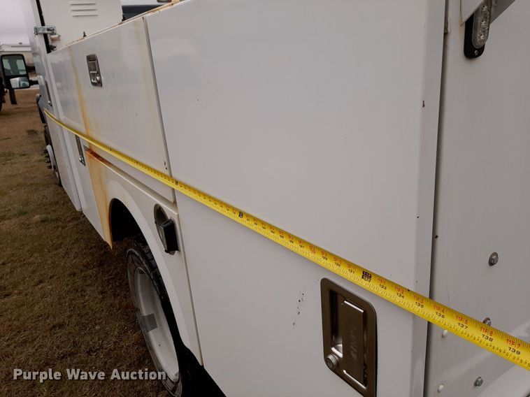 image for item DP2573 2009 Ford  F550 Super Duty XL utility / service truck