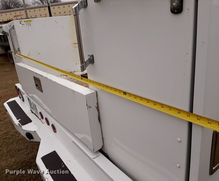 image for item DP2573 2009 Ford  F550 Super Duty XL utility / service truck