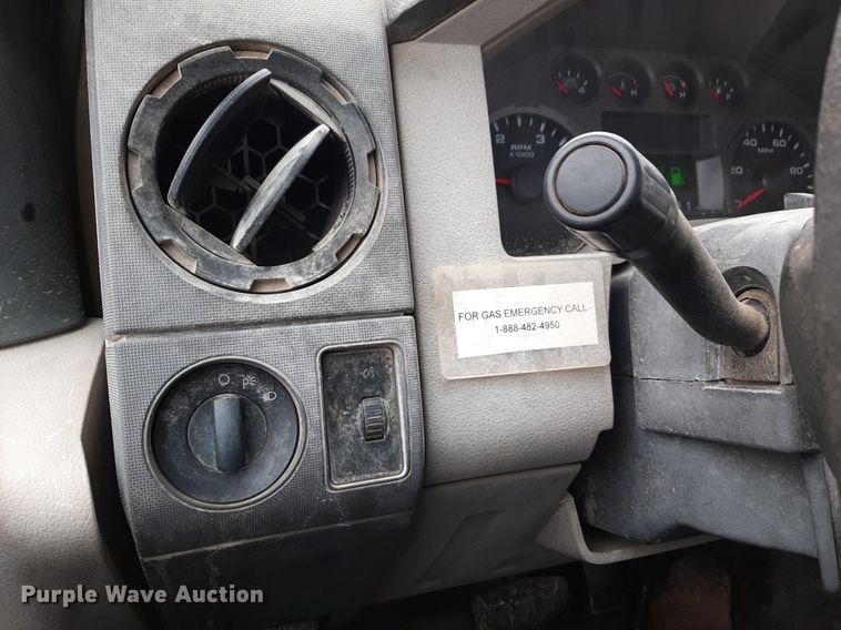 image for item DP2573 2009 Ford  F550 Super Duty XL utility / service truck