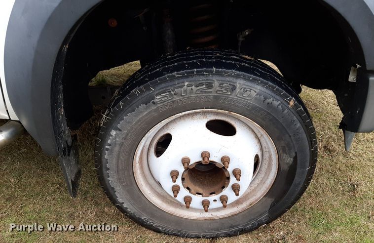 image for item DP2573 2009 Ford  F550 Super Duty XL utility / service truck