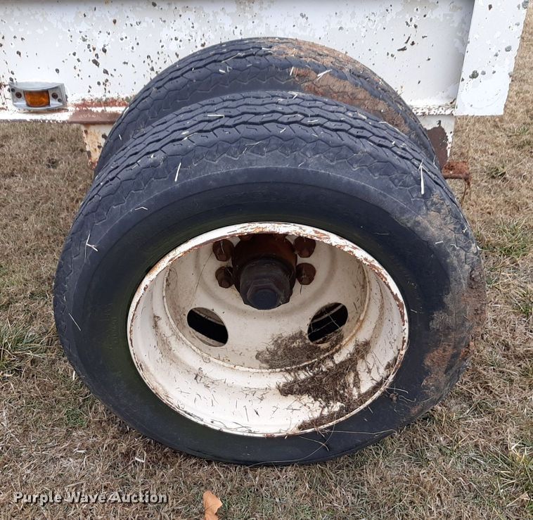 image for item DP2577 1992 JFW PT-1 pole trailer