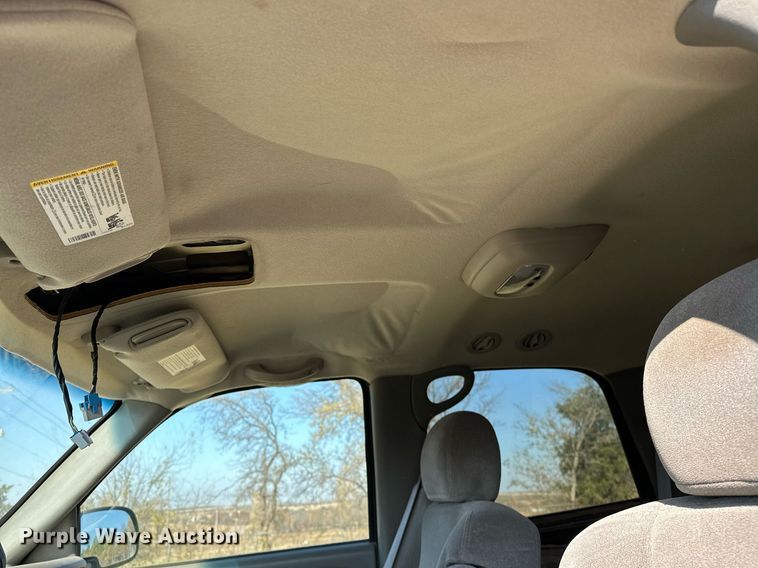 image for item DP3196 2004 Chevrolet  Tahoe  SUV