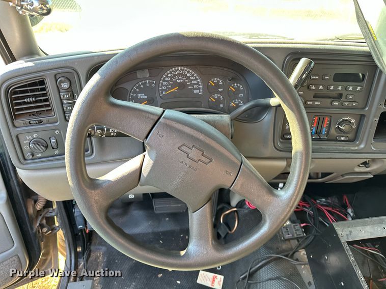 image for item DP3196 2004 Chevrolet  Tahoe  SUV