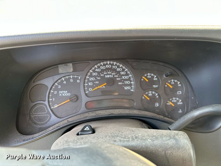 image for item DP3196 2004 Chevrolet  Tahoe  SUV