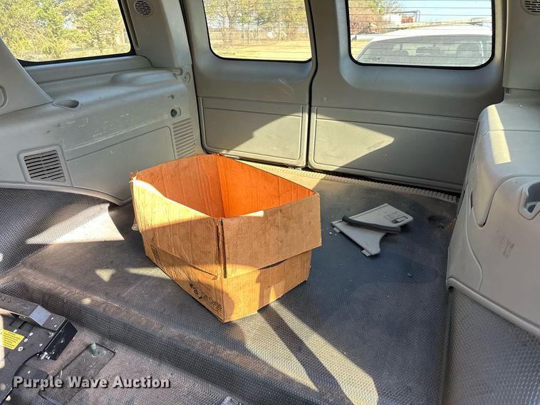 image for item DP3196 2004 Chevrolet  Tahoe  SUV