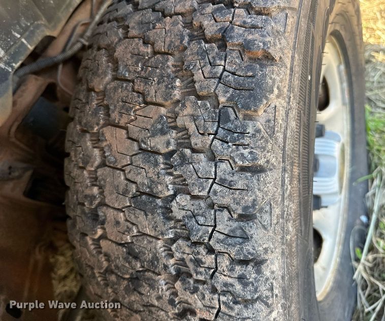 image for item DP3196 2004 Chevrolet  Tahoe  SUV