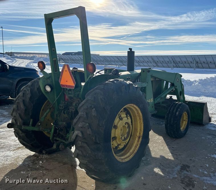 image for item DQ1083 John Deere 2640 tractor