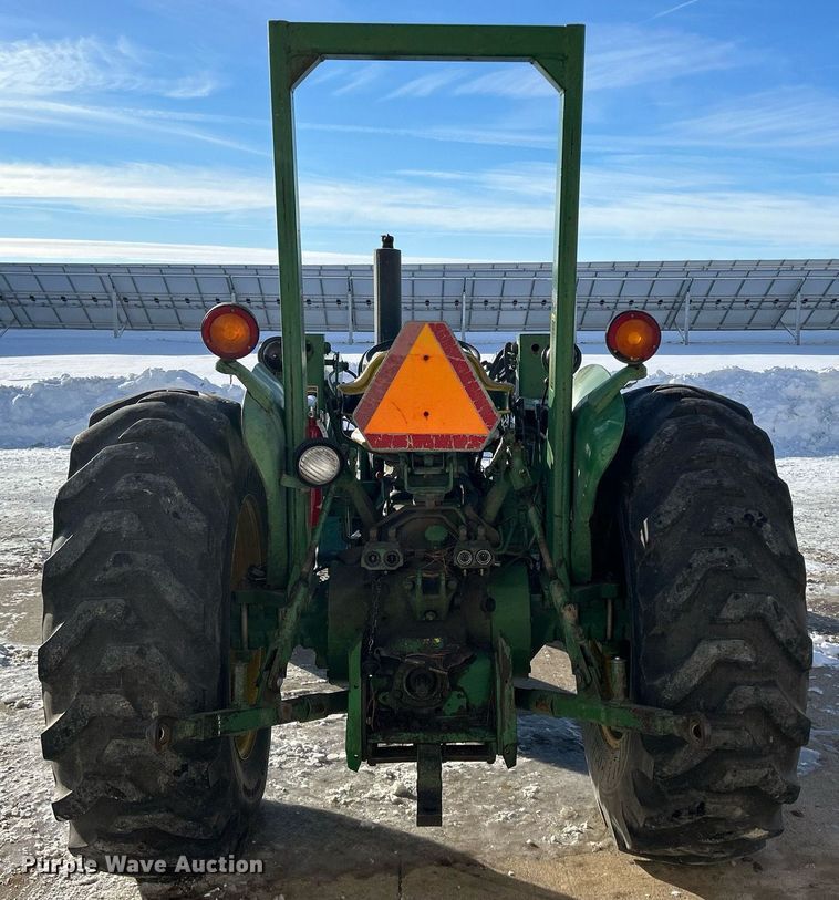 image for item DQ1083 John Deere 2640 tractor