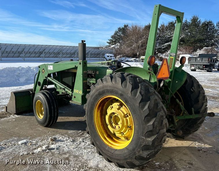 image for item DQ1083 John Deere 2640 tractor