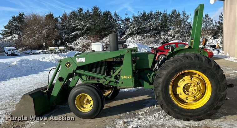 image for item DQ1083 John Deere 2640 tractor