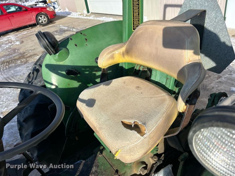 image for item DQ1083 John Deere 2640 tractor