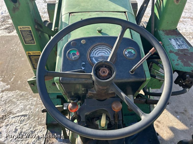 image for item DQ1083 John Deere 2640 tractor