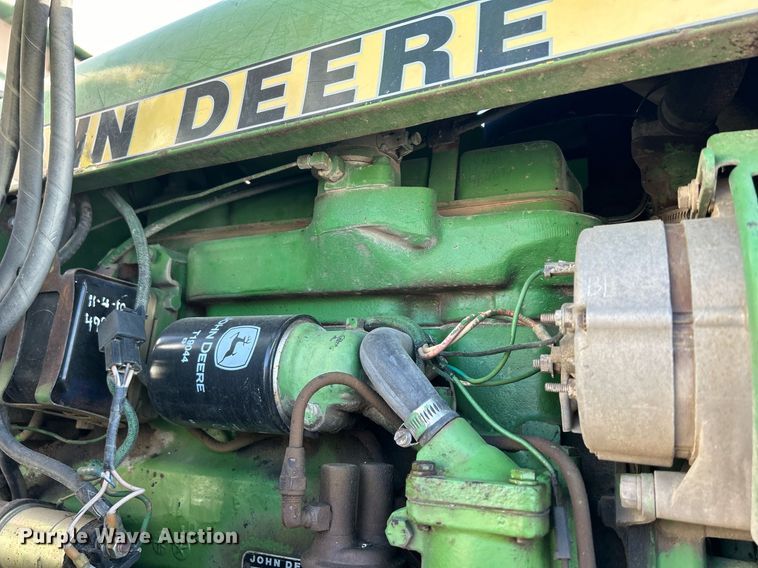 image for item DQ1083 John Deere 2640 tractor