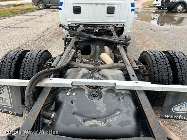 image for item DQ2360 2015 Dodge Ram 4500HD SLT truck cab and chassis