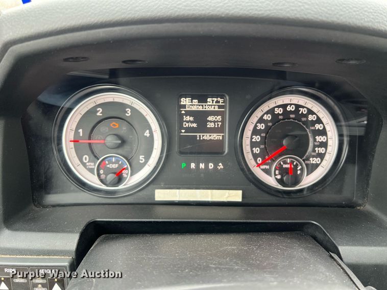 image for item DQ2360 2015 Dodge Ram 4500HD SLT truck cab and chassis