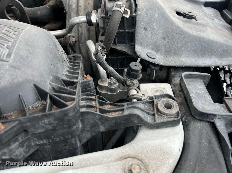 image for item DQ2360 2015 Dodge Ram 4500HD SLT truck cab and chassis