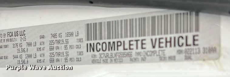 image for item DQ2360 2015 Dodge Ram 4500HD SLT truck cab and chassis